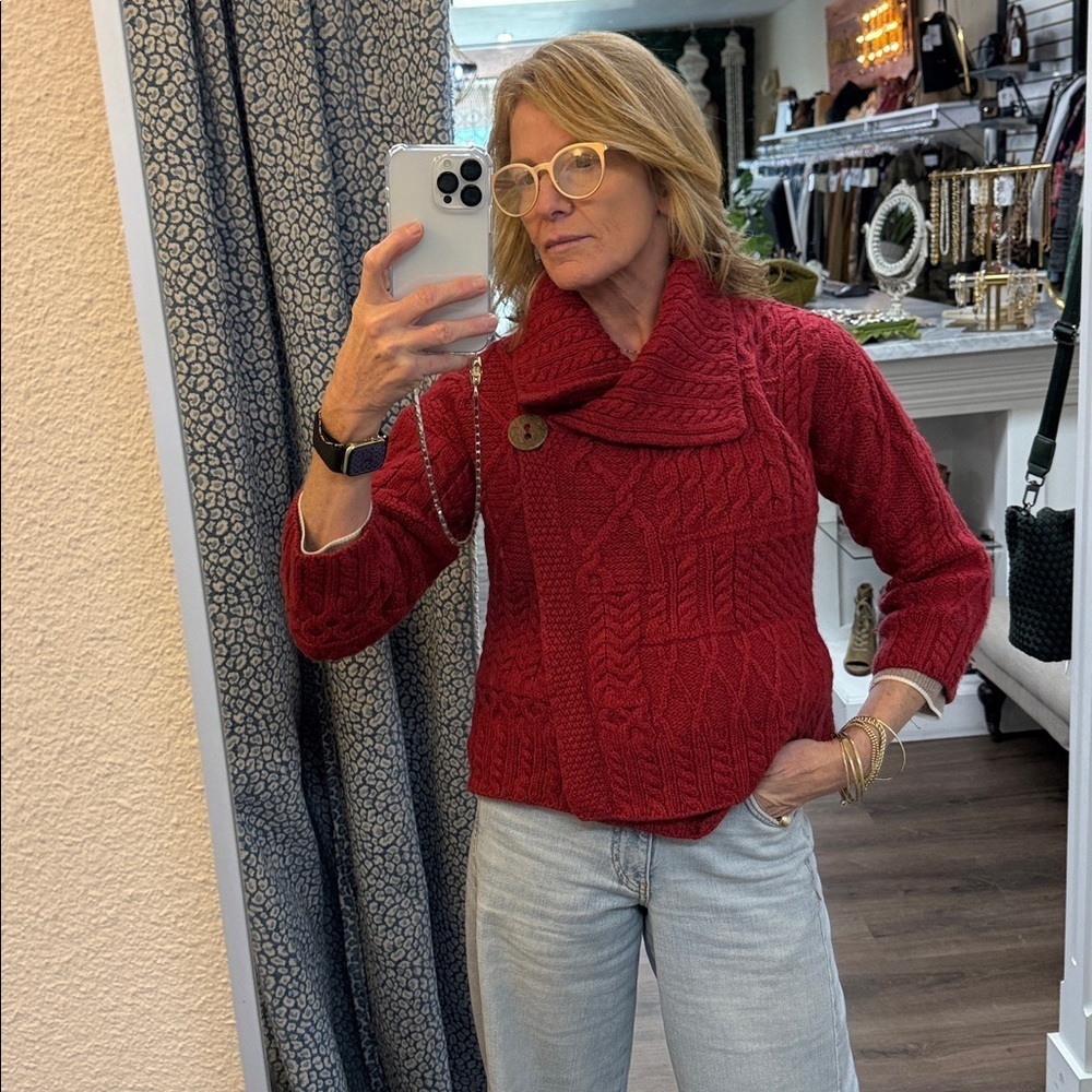 Blarney Country Heritage | Irish Woollen Mills Red Wool Wrap Sweater Size XS/S - Picture 6 of 11